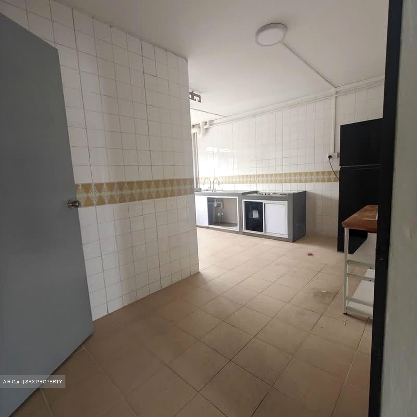 Blk 830 Jurong West Street 81 (Jurong West), HDB Executive #575057381